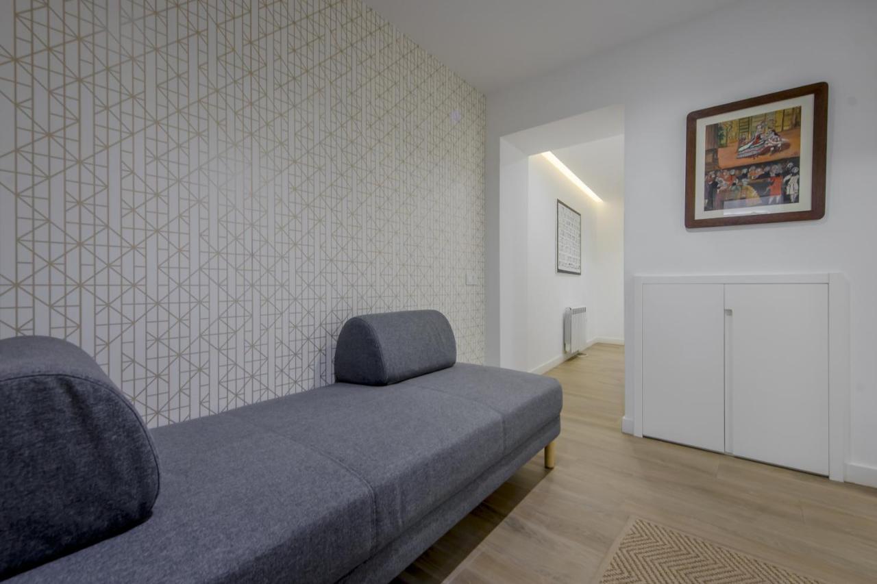 Nuevo Piso Para 7 En El Corazon Del Rastro/Μαδρίτη Εξωτερικό φωτογραφία